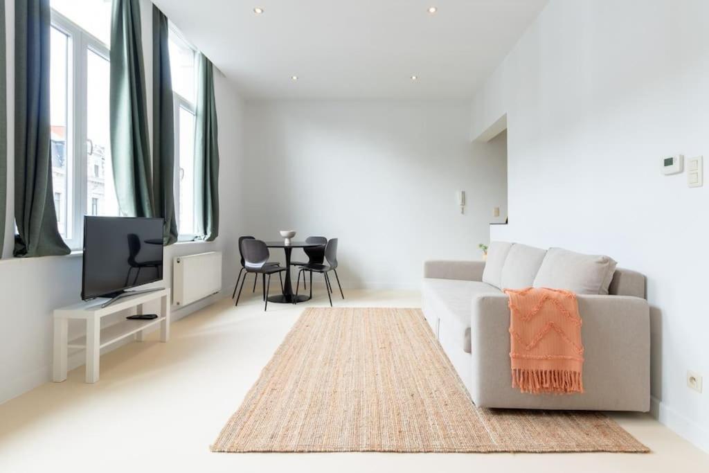 Bright, Spacious Apartments & Perfectly Located In The Heart Of 헨트 외부 사진
