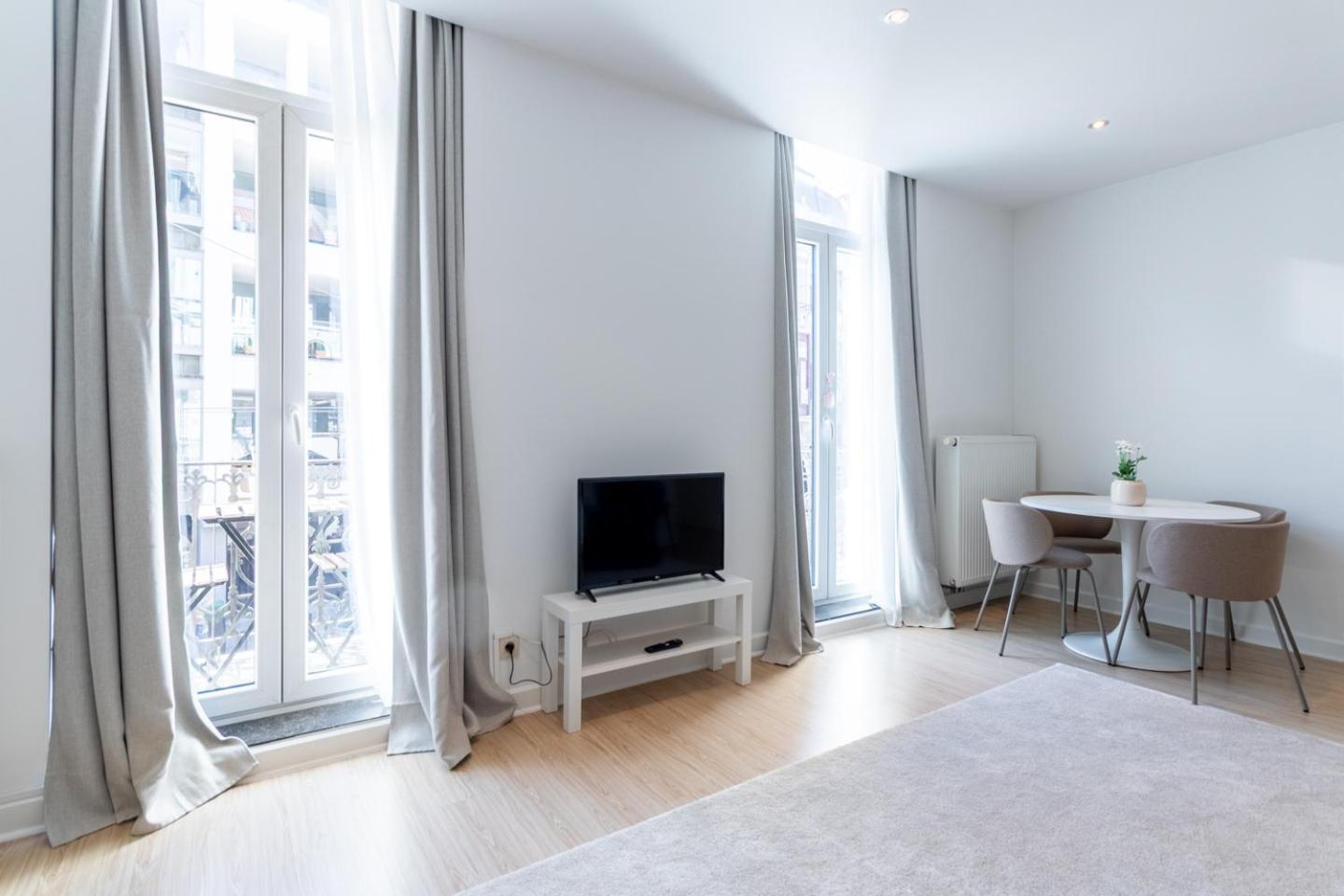 Bright, Spacious Apartments & Perfectly Located In The Heart Of 헨트 외부 사진